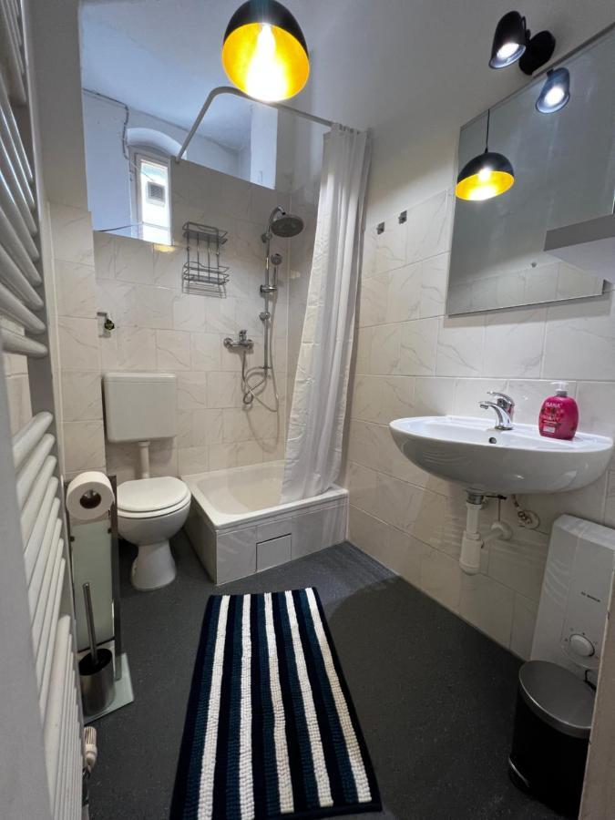 Appartement Ferienwohnung Am Schlosspark Charlottenburg Berlijn